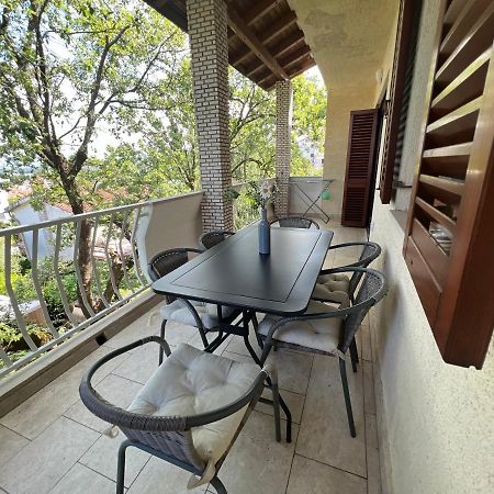 Moro Apartment Malinska Esterno foto