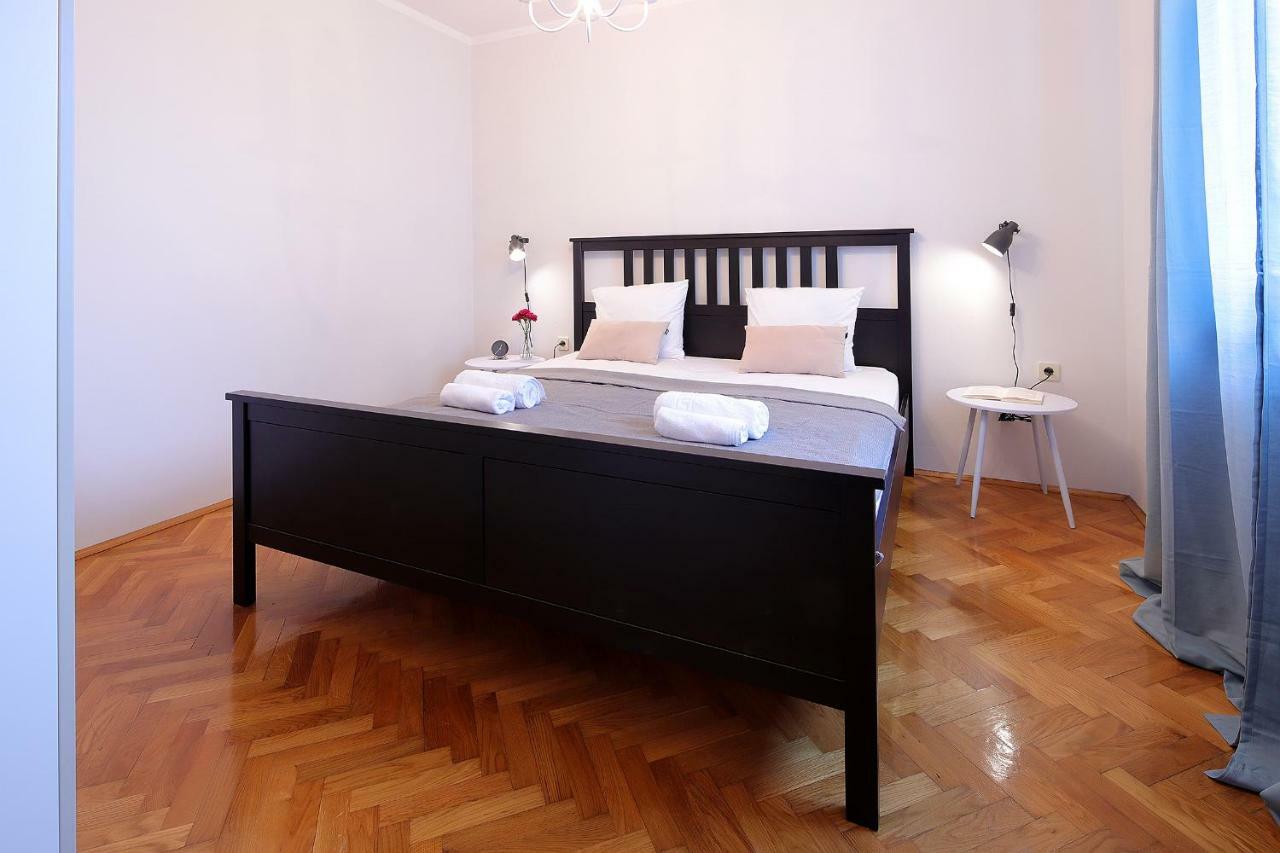 Moro Apartment Malinska Esterno foto