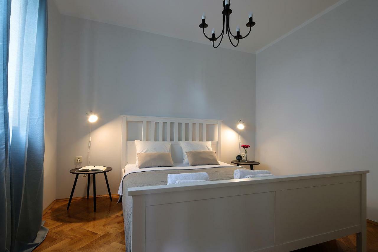 Moro Apartment Malinska Esterno foto