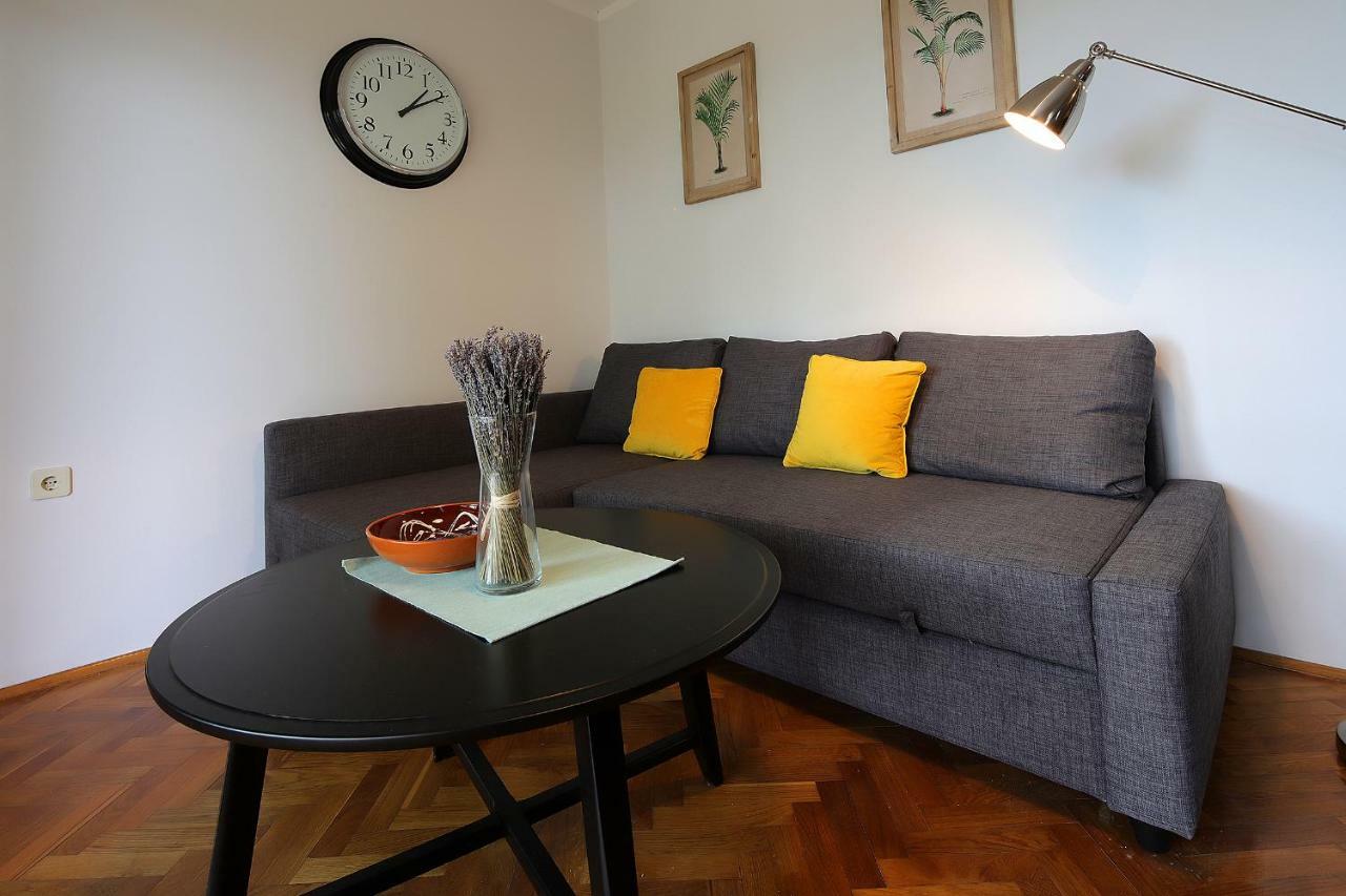 Moro Apartment Malinska Esterno foto