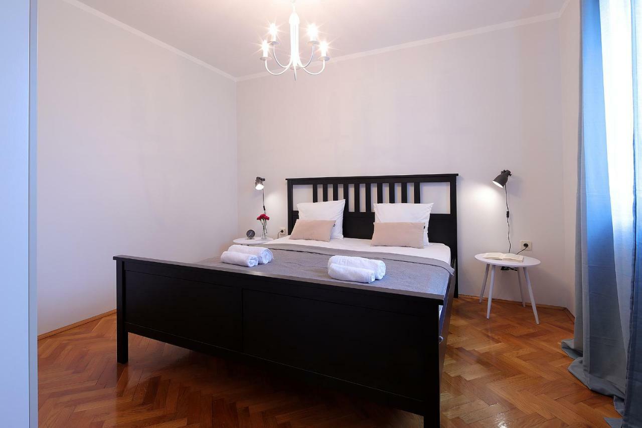 Moro Apartment Malinska Esterno foto